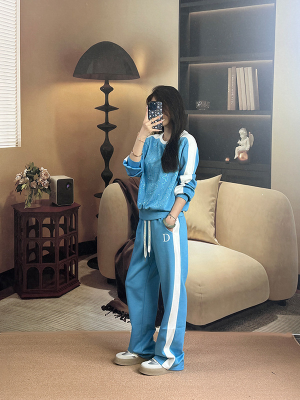 春夏系列洋气设计感时尚显瘦蓝色运动套装套头卫衣抽绳休闲阔腿裤|undefined