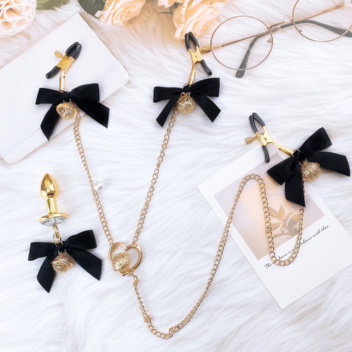 Sex toys black bow bell nipple clamp vaginal clamp one-piece metal anal plug to stimulate nipples and clitoris clamp