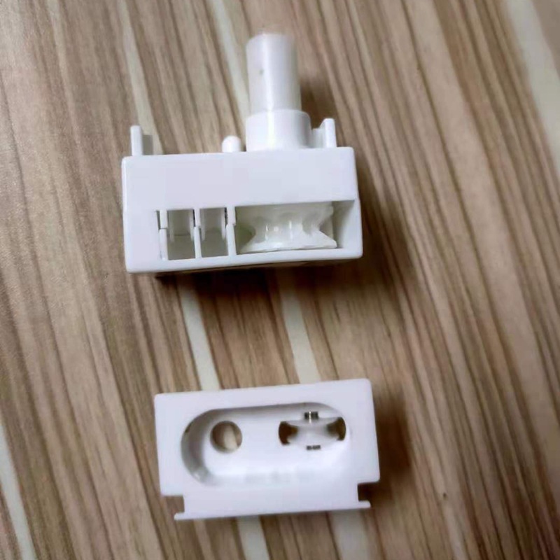 跨境批发 垂直帘高轨制头 竖百叶帘封头封尾制头配件|ru