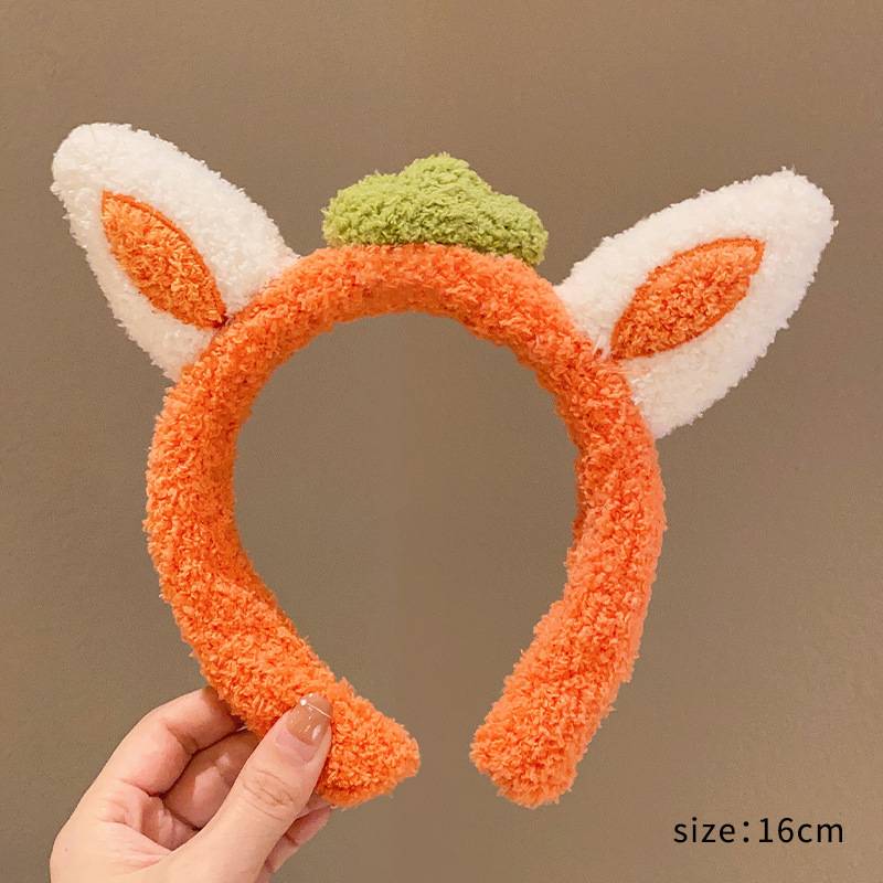 Diadema de zanahoria tridimensional