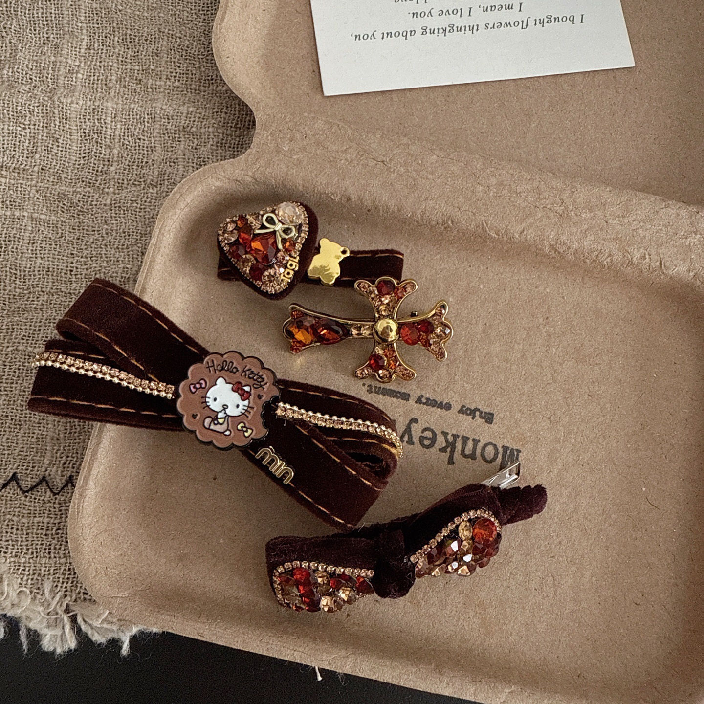 新款精致kt猫咪蝴蝶结鸭嘴夹发夹甜美可爱高级感刘海侧边夹发饰女