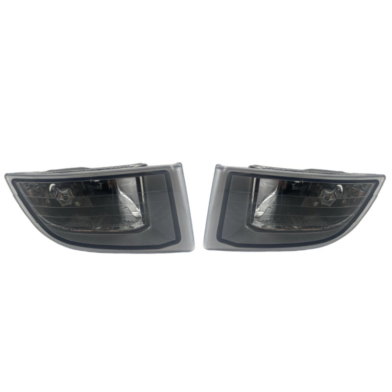 Suitable for Toyota Prado 03-09 GRJ120 Front Fog Light 81211-60150 Domineering Front Bumper Light