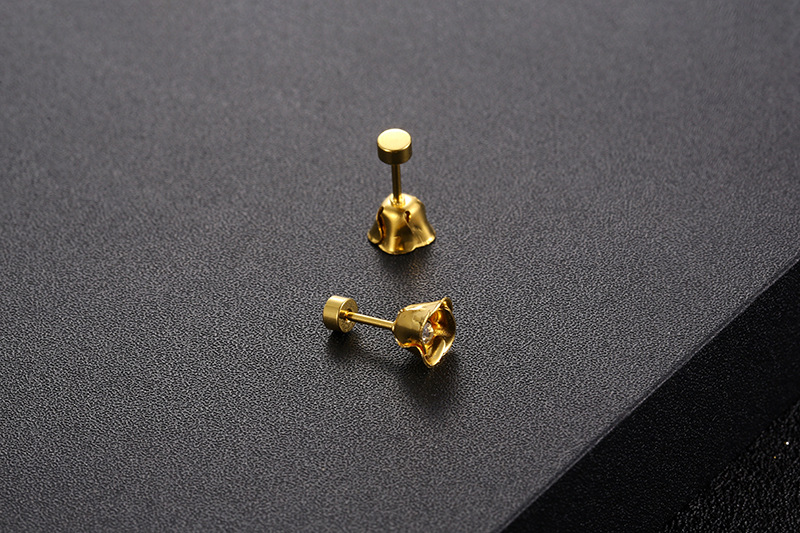 Pendientes De Diamante Con Forma De Círculo Hueco De Acero De Titanio Chapado En Oro display picture 4