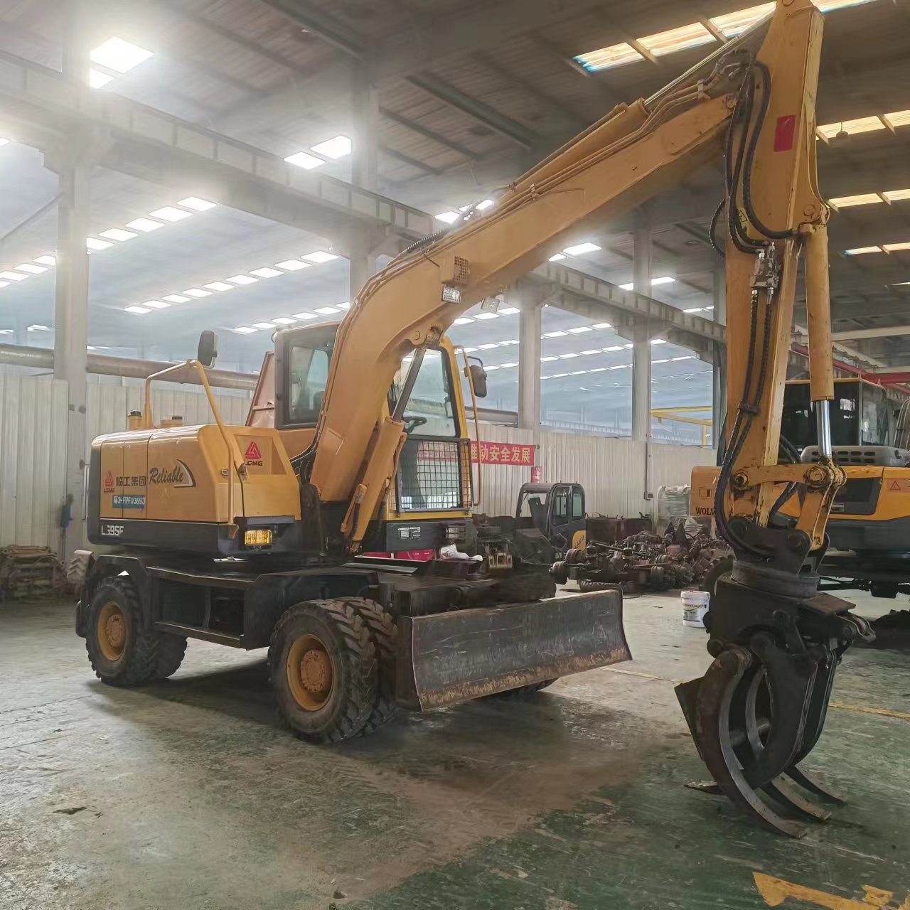 临工建机 轮边减速桥 二手轮式抓木机厂家 夹木机源头 夹甘蔗价格