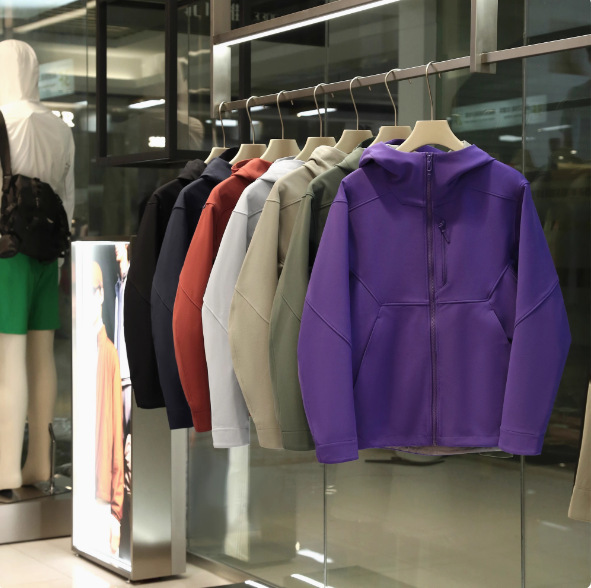 The Most Popular in the Store! Flat Replacement Windproof and Waterproof Thin Velvet Soft Shell Jacket for Men and Women, Hooded Jacket