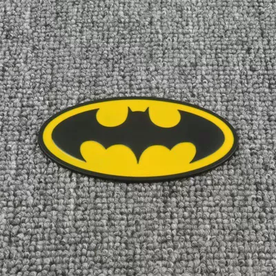 Car personalized emblem Batman 3D metal modified car sticker body decoration sticker tail emblem side emblem scratch cover sticker (Car logo) - standard-metal-label-oval-batman-black-and-yellow-1-piece
