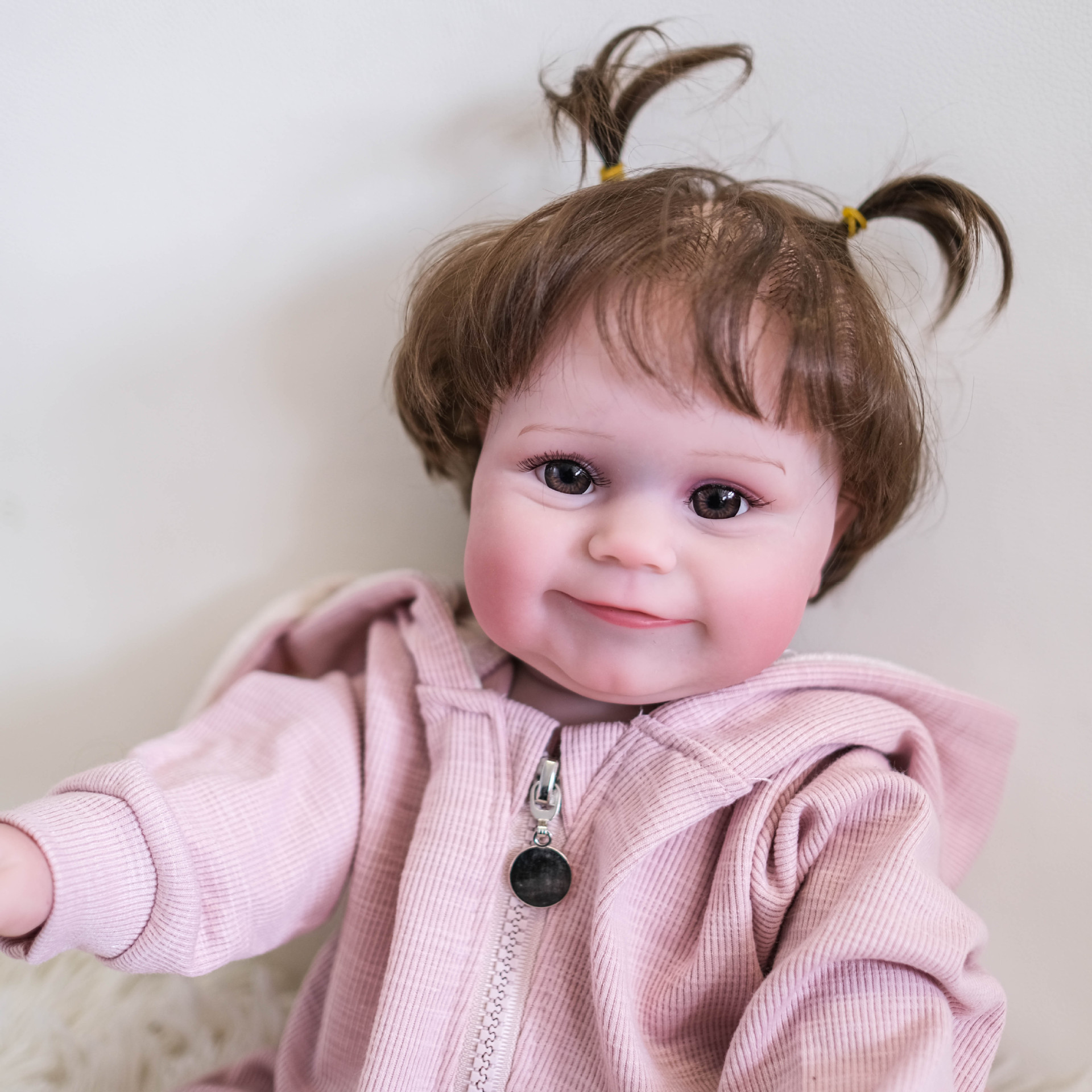 50cm simulación Linda muñeca de pelo implantado Maddie proveedor transfronterizo de electricidad una generación