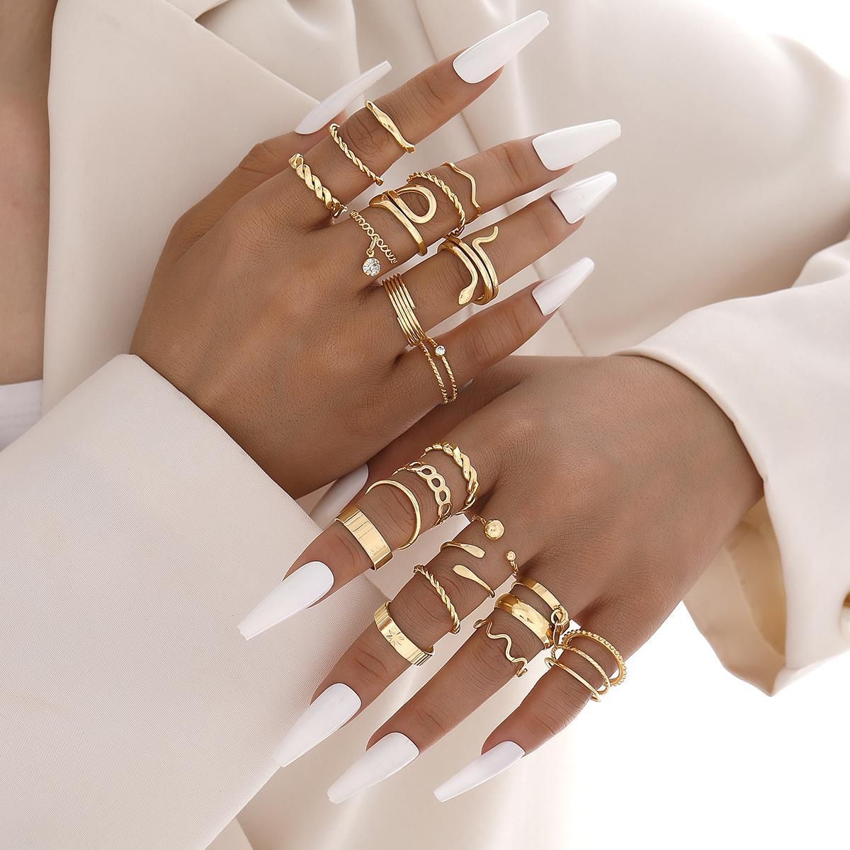 Cross-Border New European and American Style Snake-Shaped Twist Geometric Ring Set 24-Piece Set of Women's Fashionable High-End Ring Bracelets