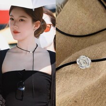 �S��ҫ���w¶˼�S��ͬ��õ����Ů2025�¿����ʽ���Kë������