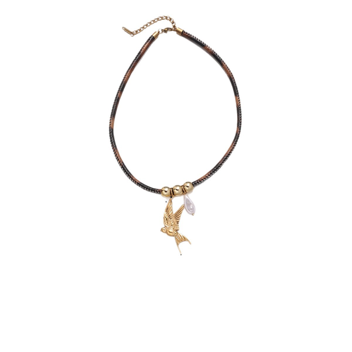 Tena collar de acero inoxidable europeo y americano, lujo ligero, animal de nicho, estampado de leopardo, collar de perlas reales, joyería transfronteriza de acero de titanio femenino