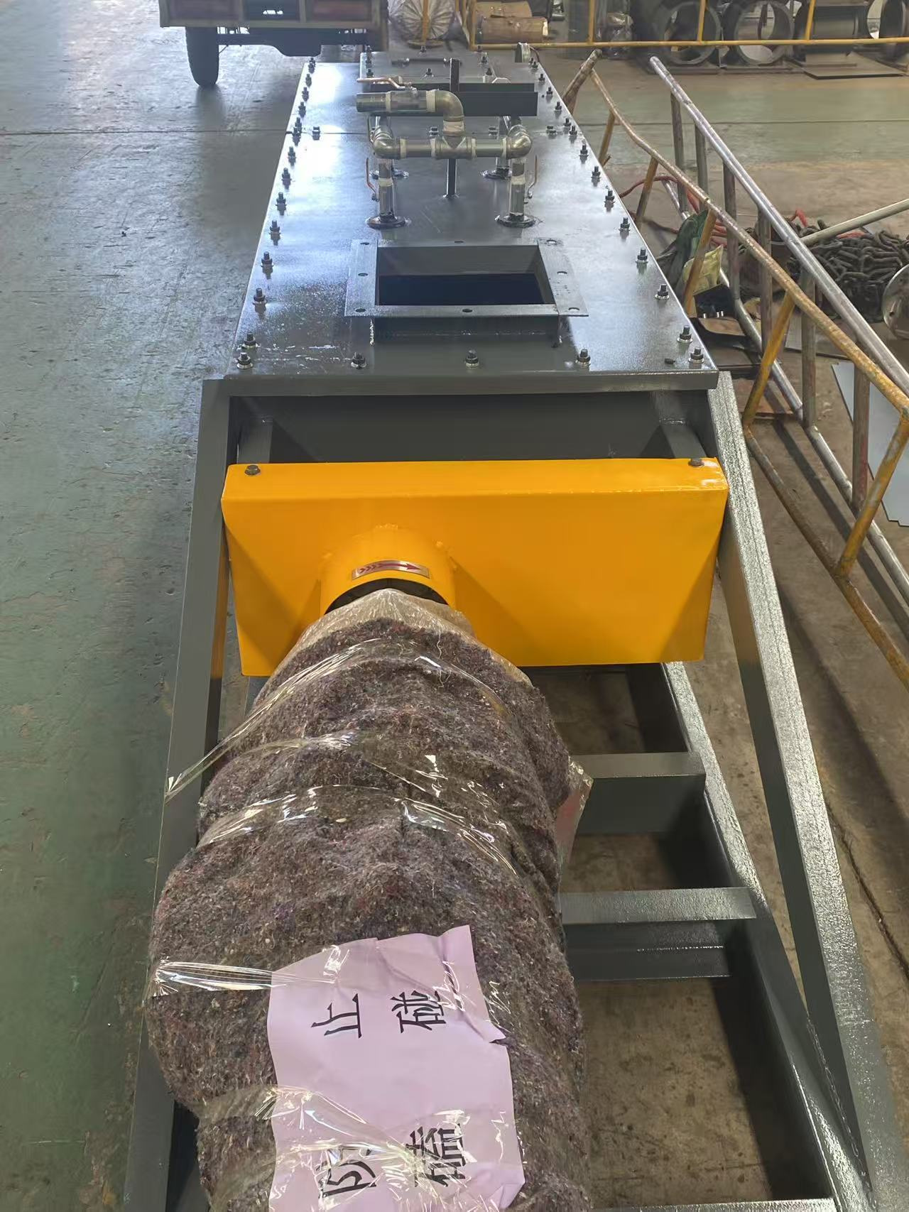 0ec470c1bd85d5965388e41a8dd251