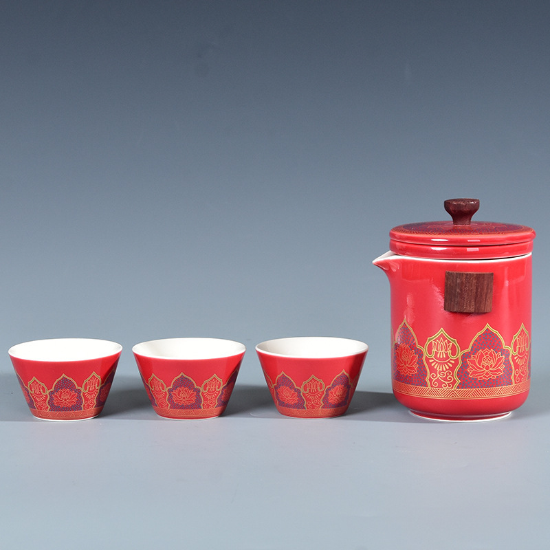 스타일 9: 진홍색 꽃 세 잔