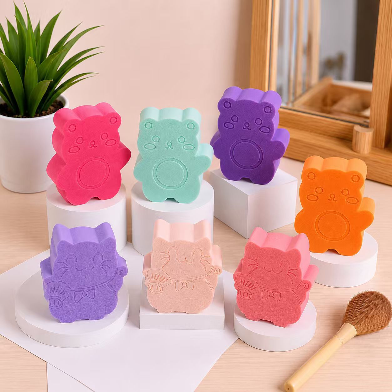 Comercio exterior polvo de oso gatito lindo alto elástico no comer polvo no pegado polvo seco y húmedo de doble uso esponja maquillaje personalizada