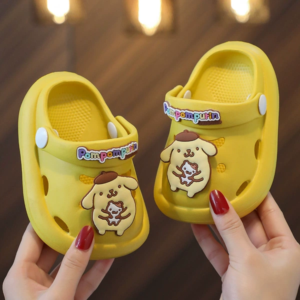 Yellow pudding dog