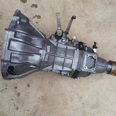 Wall pickup truck manual transmission – Engine assembly