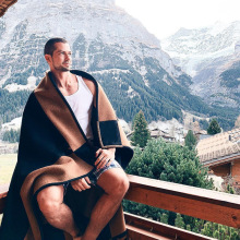 H毛毯子午休毯羊毛毯子针梭织提花沙发毯加厚毛毯仿羊绒空调盖毯