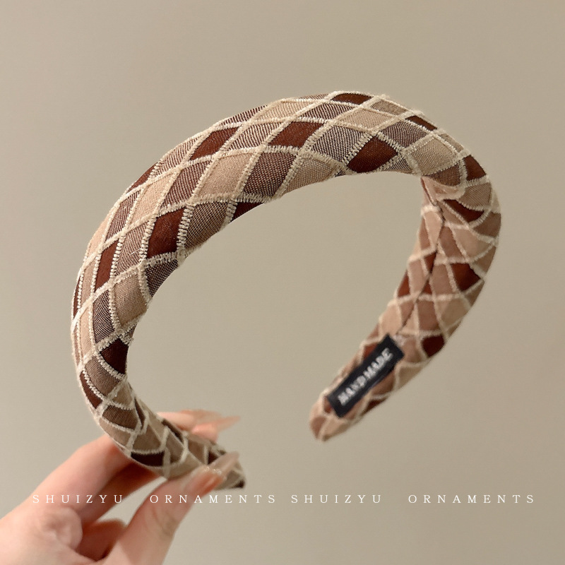 6 # bando kotak-kotak coklat-3cm