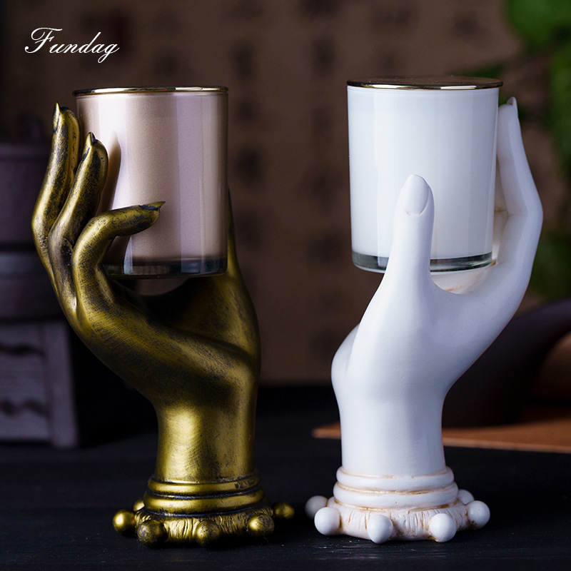 New Retro Aroma Candle with Classic Buddha's Hand and Gold Finger Decoration, Creative Candle Holder for Home Use, Chinese Style Candle Cup