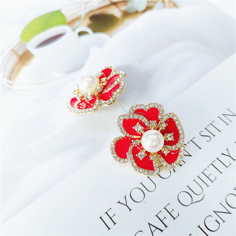 Fashion Simple Hollow Flower Earrings display picture 4