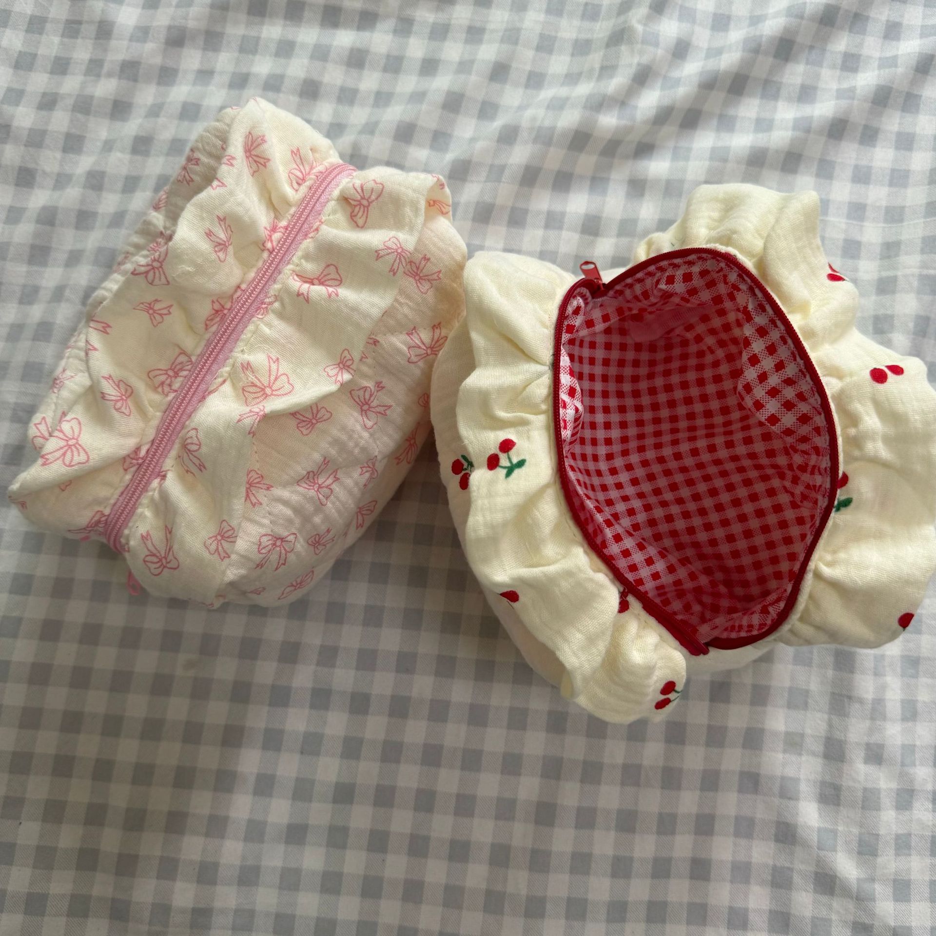 Square Shape Cute Basic Flower Bow Knot Cloth Square Makeup Bags