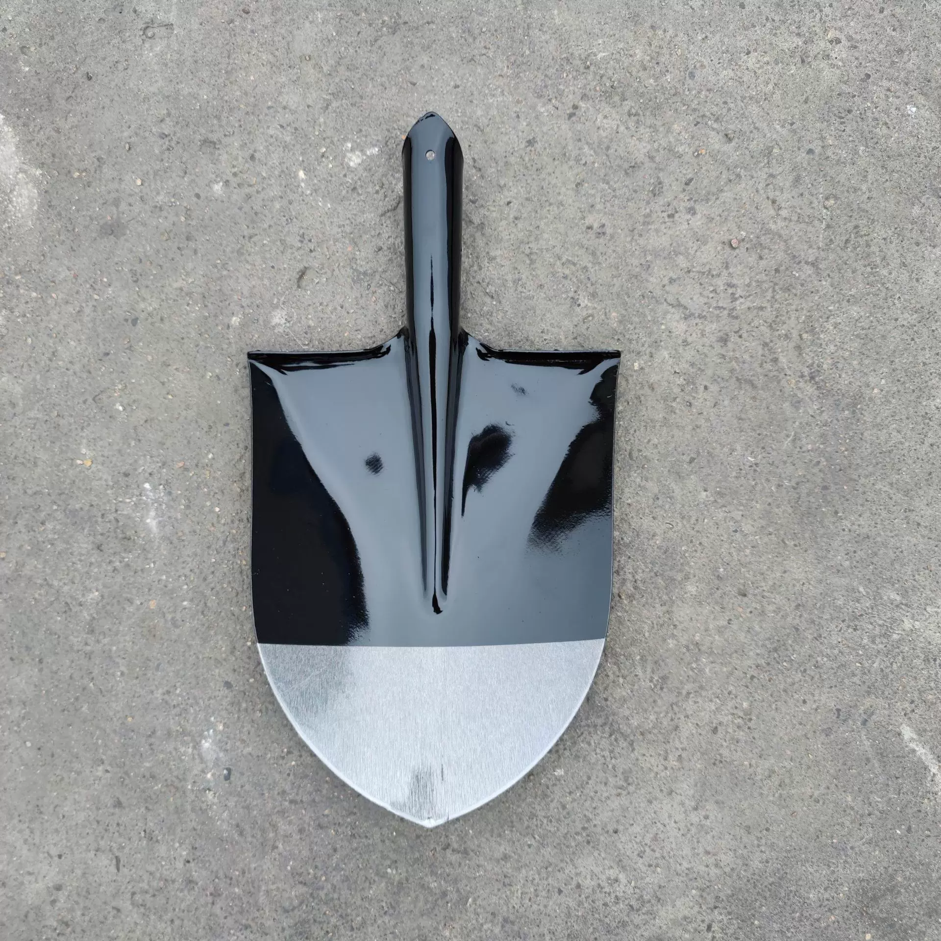 厂家出口钢锹铁掀铲子锰钢挖土锨铲淬火工具农用尖头铁锹