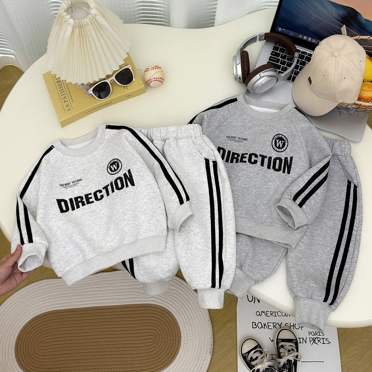 Children's autumn sweatshirt for boys