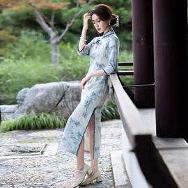 旗袍;马面裙;披肩