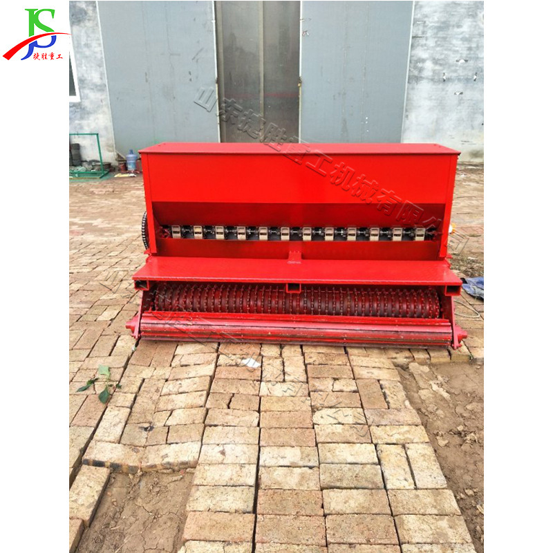 28马力草坪播种机 拖拉机牵引式草籽点播机 1800mm宽草皮种植机