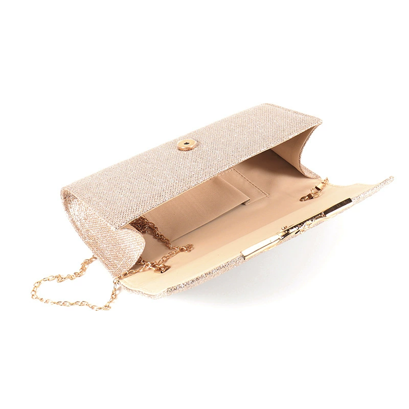 Dress on chain, chain, colored shoulder bag, food bag