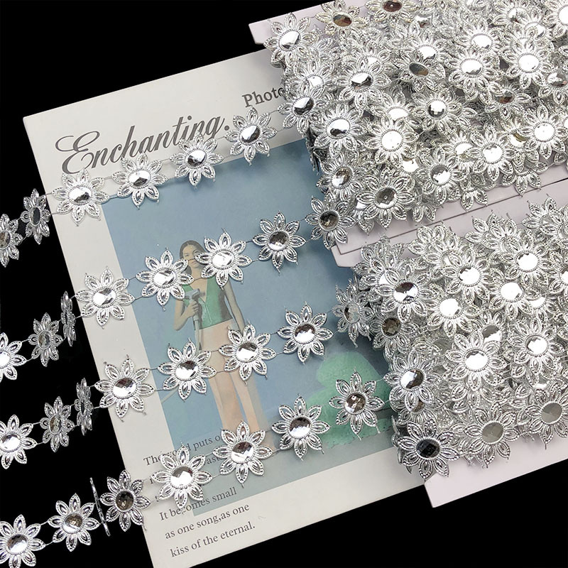 新款亚克力半成品辅料2.5CM民族风梅花银色diy服装辅料花边装饰