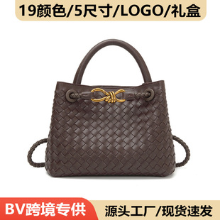 �羳bv�������ذ�������ͨ�ڰ��߼���b�������8���͆μ�б���Ů