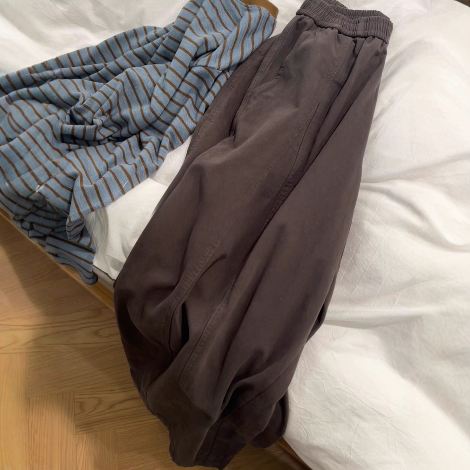 Loose Drape Elastic Waist Wide-Leg Pants for Women High-Waisted Slimming Hip-Covering Versatile Casual Lazy Style Balloon Pants