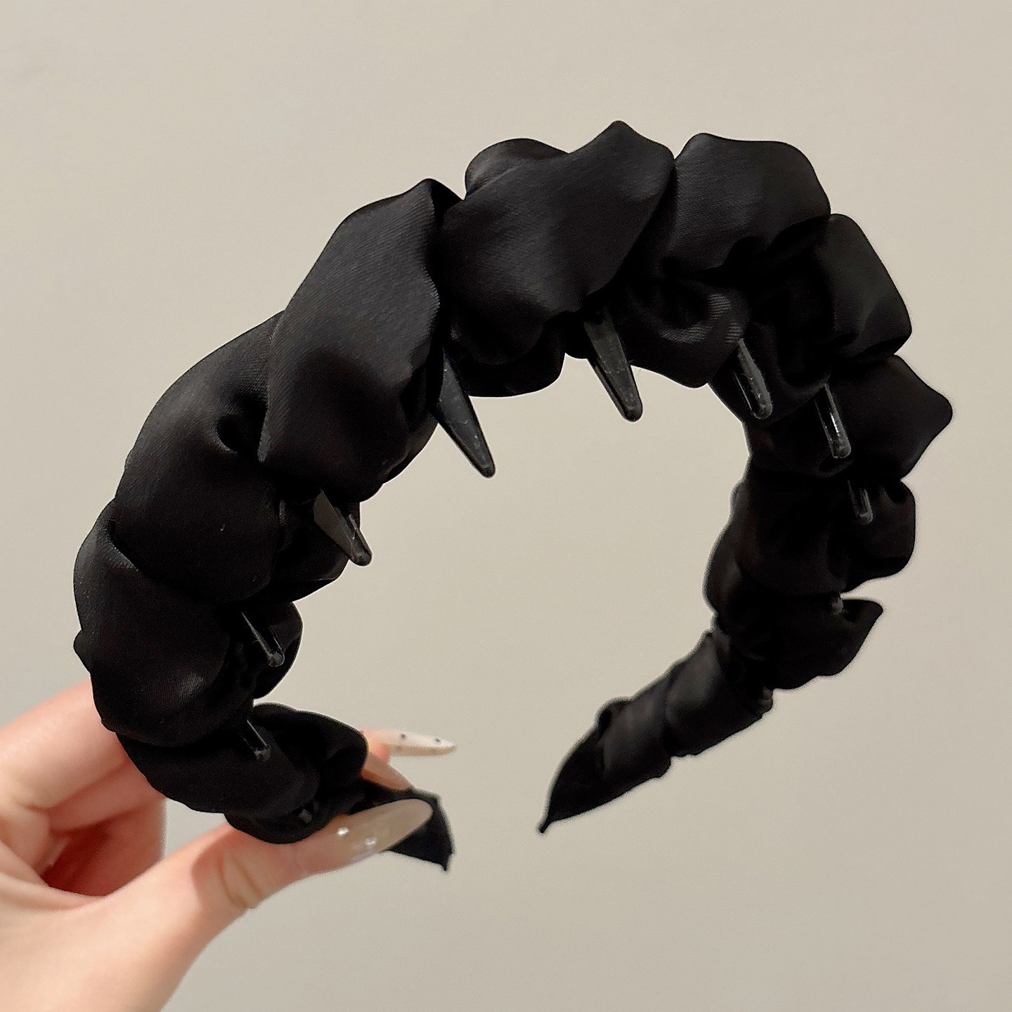 Diadema alta para mujer, nueva colección 2026, accesorio para el cabello estilo Chanel francés, elegante banda ancha para el cabello.