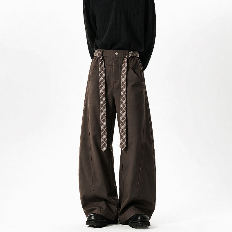 American retro dark brown plaid trousers with ribbons, men's slim-fit at the top and loose at the bottom, casual long pants with a drapey feel American retro dark brown plaid trousers with ribbons, men's slim-fit at the top and loose at the bottom, casual long pants with a drapey feel