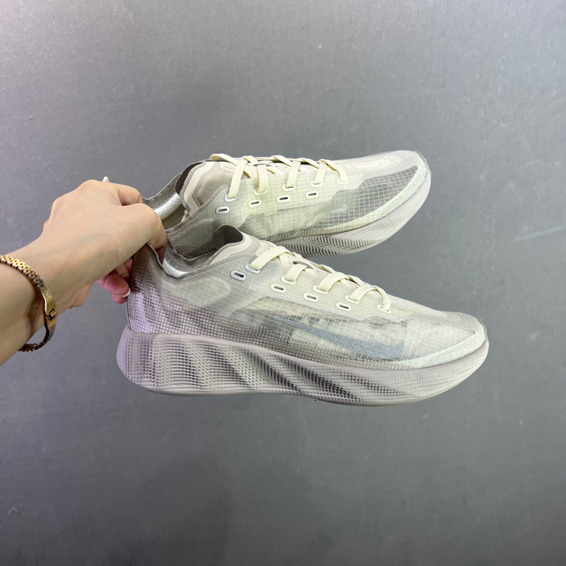 Brand new original Ava X running shoes, comfortable and versatile, shock-absorbing men's shoes, mesh breathable thin casual sports shoes Brand new original Ava X running shoes, comfortable and versatile, shock-absorbing men's shoes, mesh breathable thin casual sports shoes
