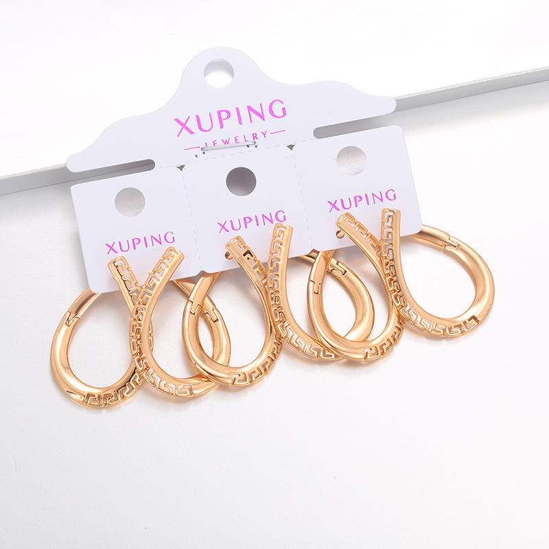 Xuping estilo retro nicho personalidad exagerada aguja recta hebilla de aleación de cobre geométrica gota de forma de aretes personalizados rusos