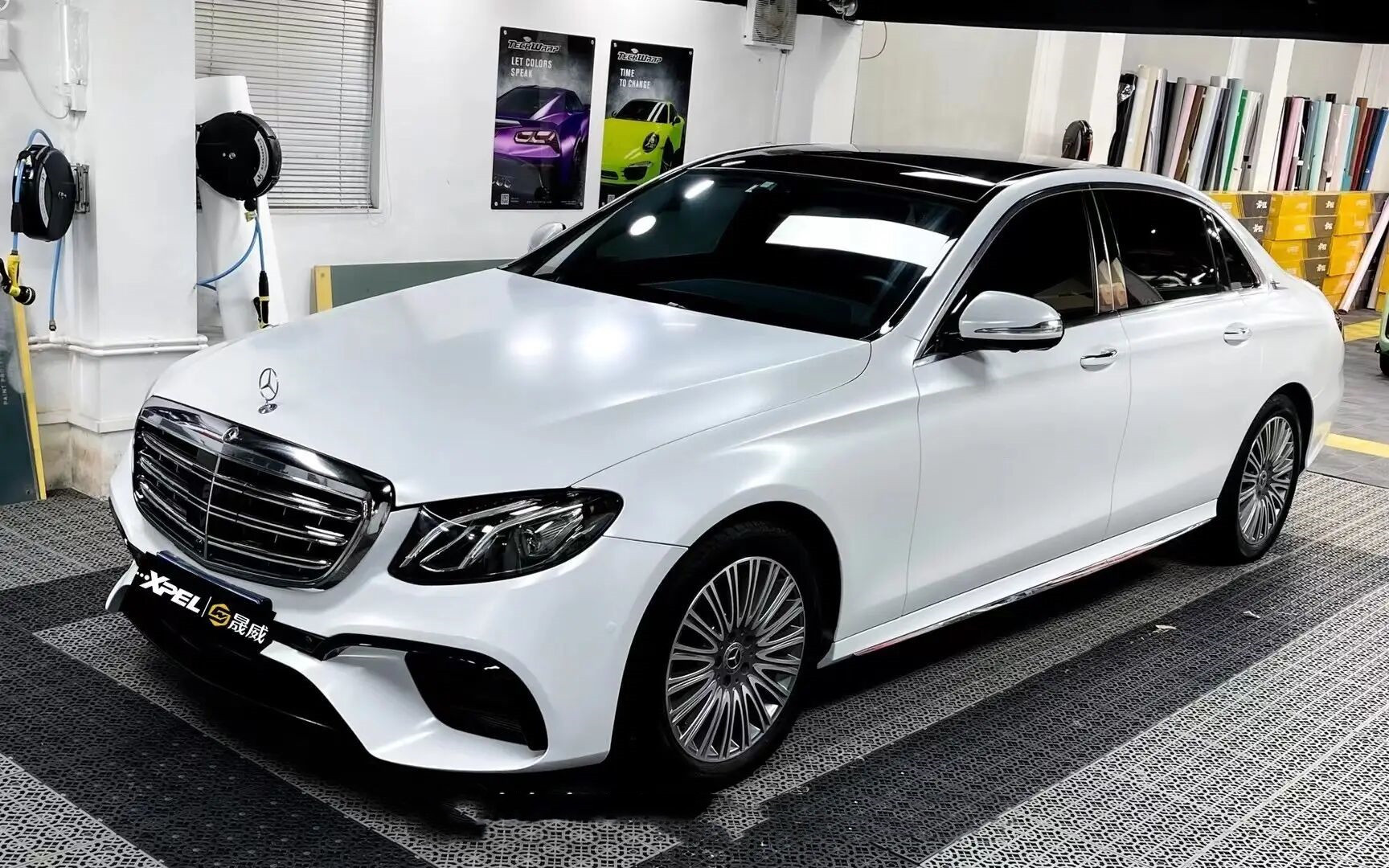 Suitable for Pet Car Color Changing Film Motorcycle Electric Vehicle Black Warrior Super Sub-Frosted Car Film Electro-Optical Metal White Car