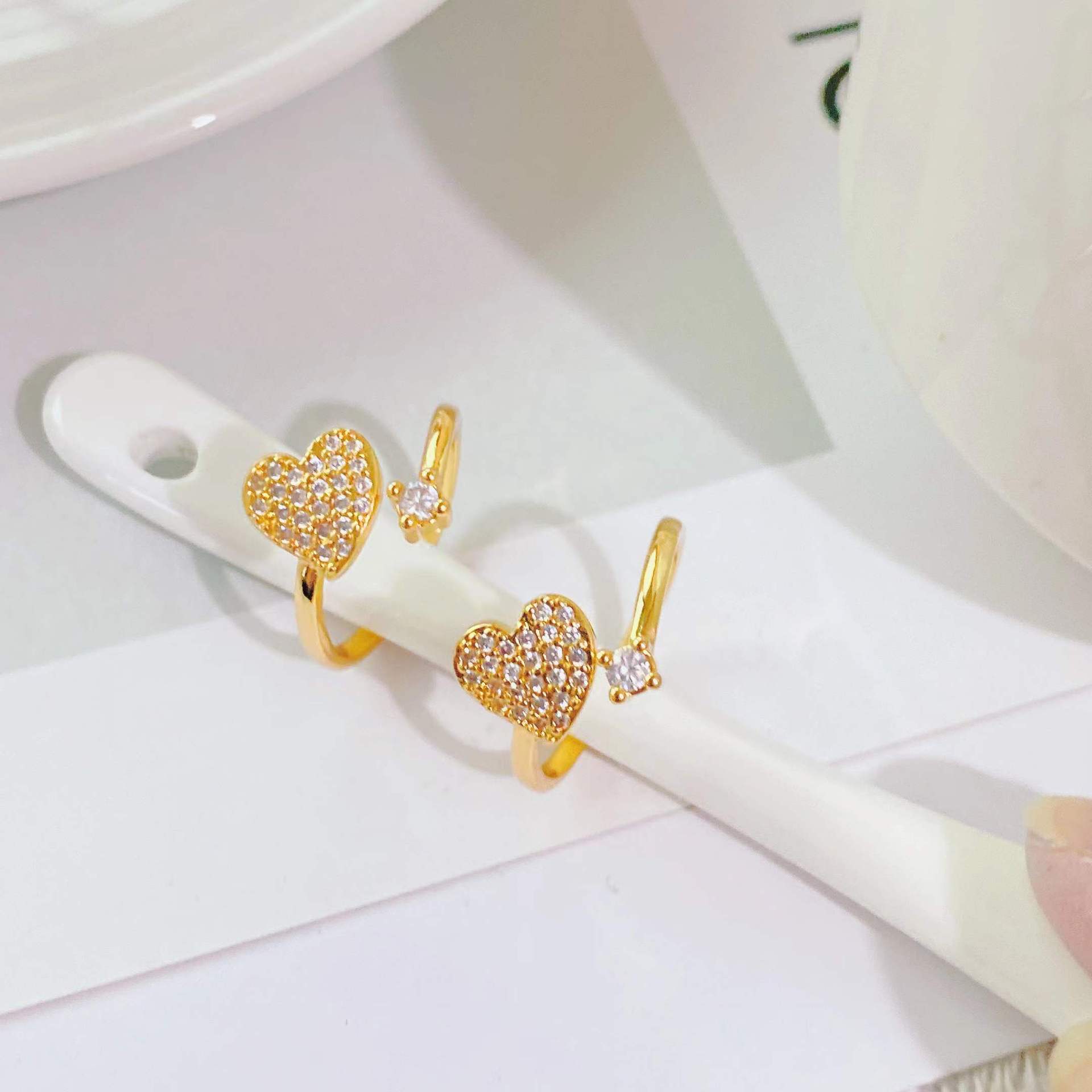 Light luxury heart-shaped diamond zircon ring Valentineu0027s day 18k gold plated ring