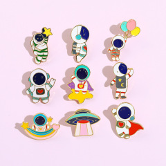 新款創意宇航員系列胸針卡通可愛太空人造型金屬徽章個性蝦皮批發