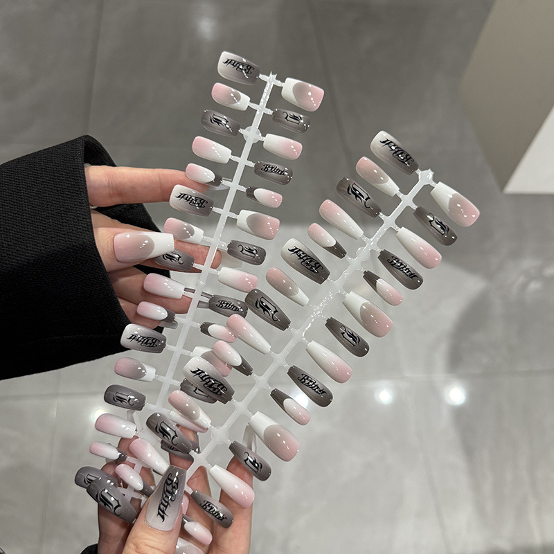 Pre-Made Bella French-Style Wearable Nails, Gothic Hot Girl European and American Style, 30-Piece Set, Semi-Finished Hand-Sprayed Fake Nails