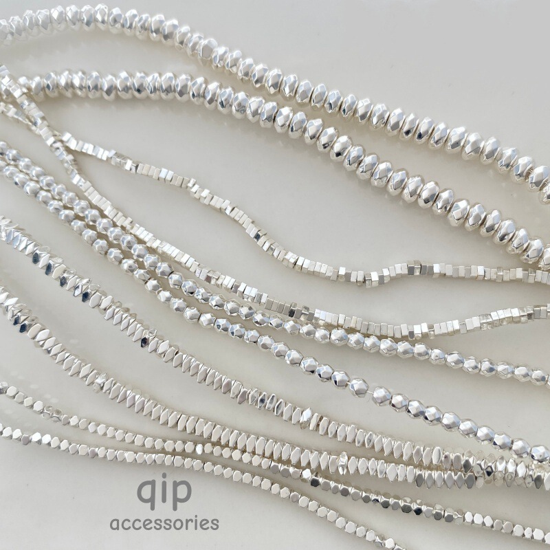 Silver Fragments with Strong Color Retention, Black Gallstone with High Color Retention, Electrophoresis Process, Necklace and Bracelet Accessories, Non-Allergenic, Irregular Shape, Sparkling Silver Fragments with Strong Color Retention, Black Gallstone with High Color Retention, Electrophoresis Process, Necklace and Bracelet Accessories, Non-Allergenic, Irregular Shape, Sparkling