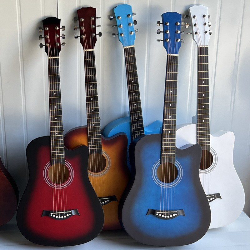 Venta directa de guitarras de fábrica 38 pulgadas baladas popularización de principiantes introducción baladas guitarras estudiantes masculinos y femeninos practican Piano image 1