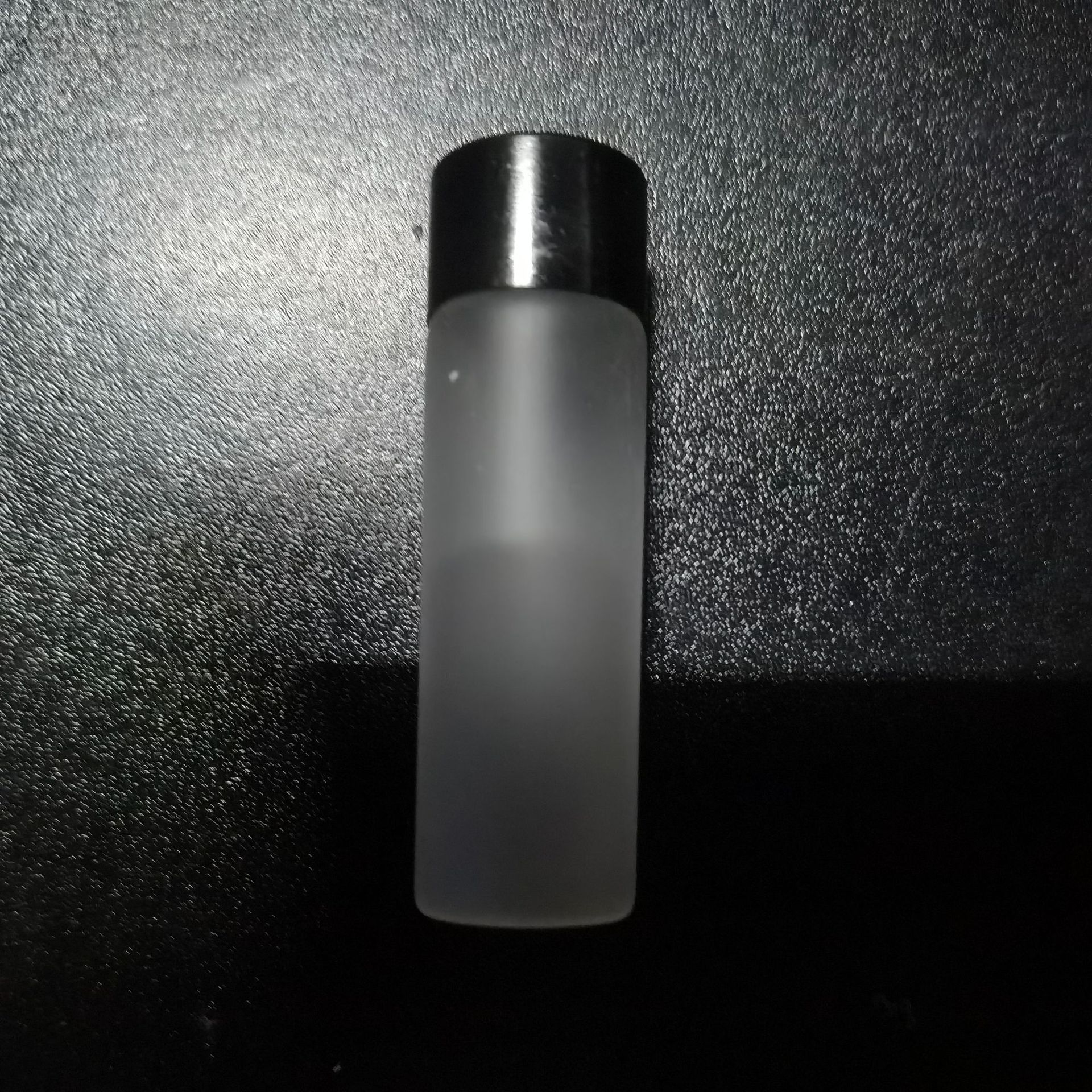 Fragrancia de automóviles de aire acondicionado de perfume interior decoración de salida de aire de fragancia ligera duradera para mujeres y hombres adornos de alta calidad