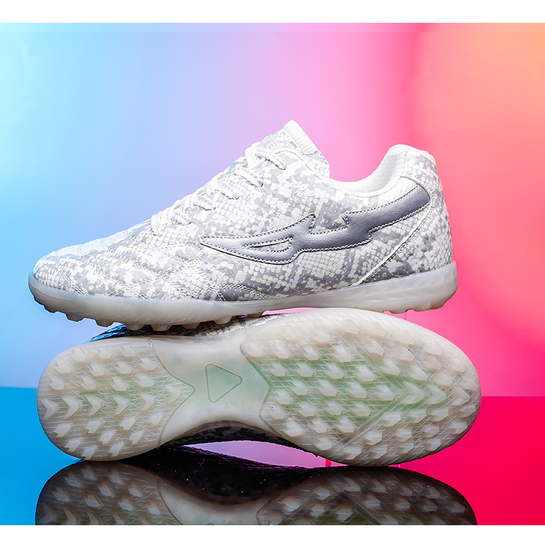 2024 New Night Glow Low Top with Broken Nails for Students, Personalized Professional Training Shoes, Anti slip and Wear_voghion.com