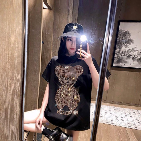 2023 Spring and Summer Design Sense Heavy Industry Hot Drilling Bear Short-sleeved T-shirt Women's Loose ins Mid-length Half-sleeved Top