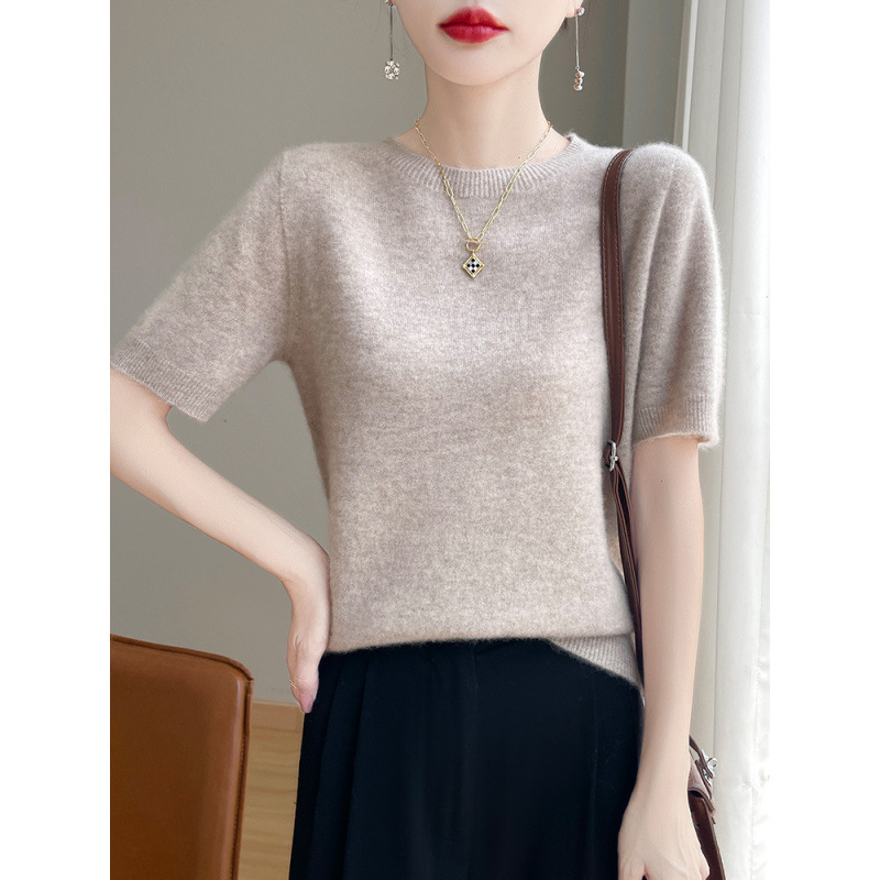 Plus Size Knitted Knitwear Women's Short-Sleeved Round Neck Pullover Top 2024 New Bottoming Mid-Sleeve Knitwear Loose Half-Sleeved Knitwear