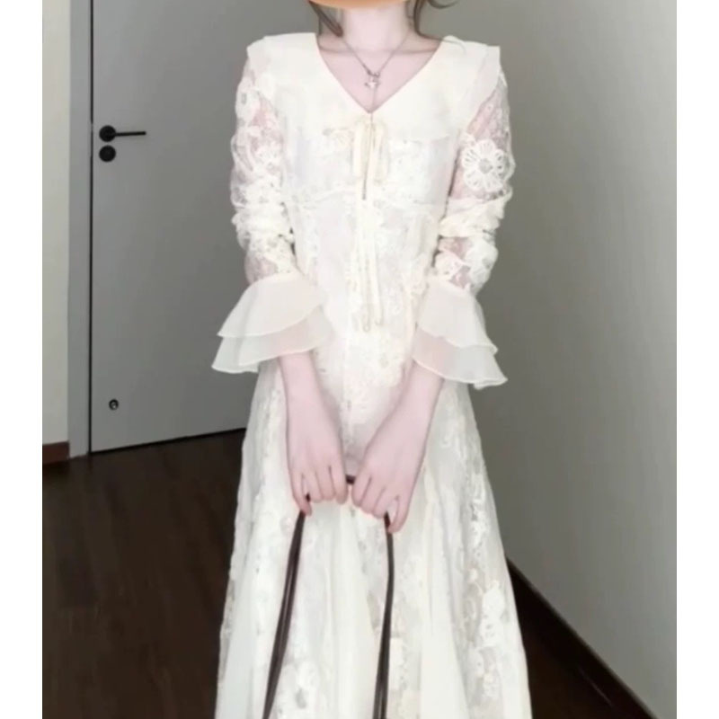 法式小资漂亮独特蕾丝连衣裙女秋高级感轻奢气质收腰礼服裙长裙子|undefined