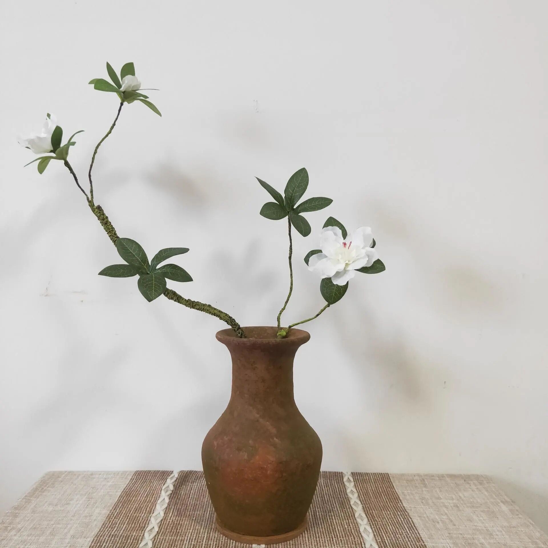 Spot supply of artificial flower foam branches soft Azalea Chinese decorative flowers Zen ornamental flower arrangement