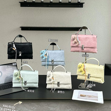 ���s�ٴ�С�������w�i�ۆμ��ͨ�چμ�б��Ů���߼����p��Ů��