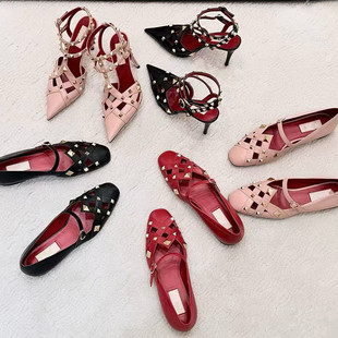 �AV������ᔼ��^�U�ո߸���ЬŮ ���^һ�֎��\�ڬ�����Ь�͸�ƤЬ